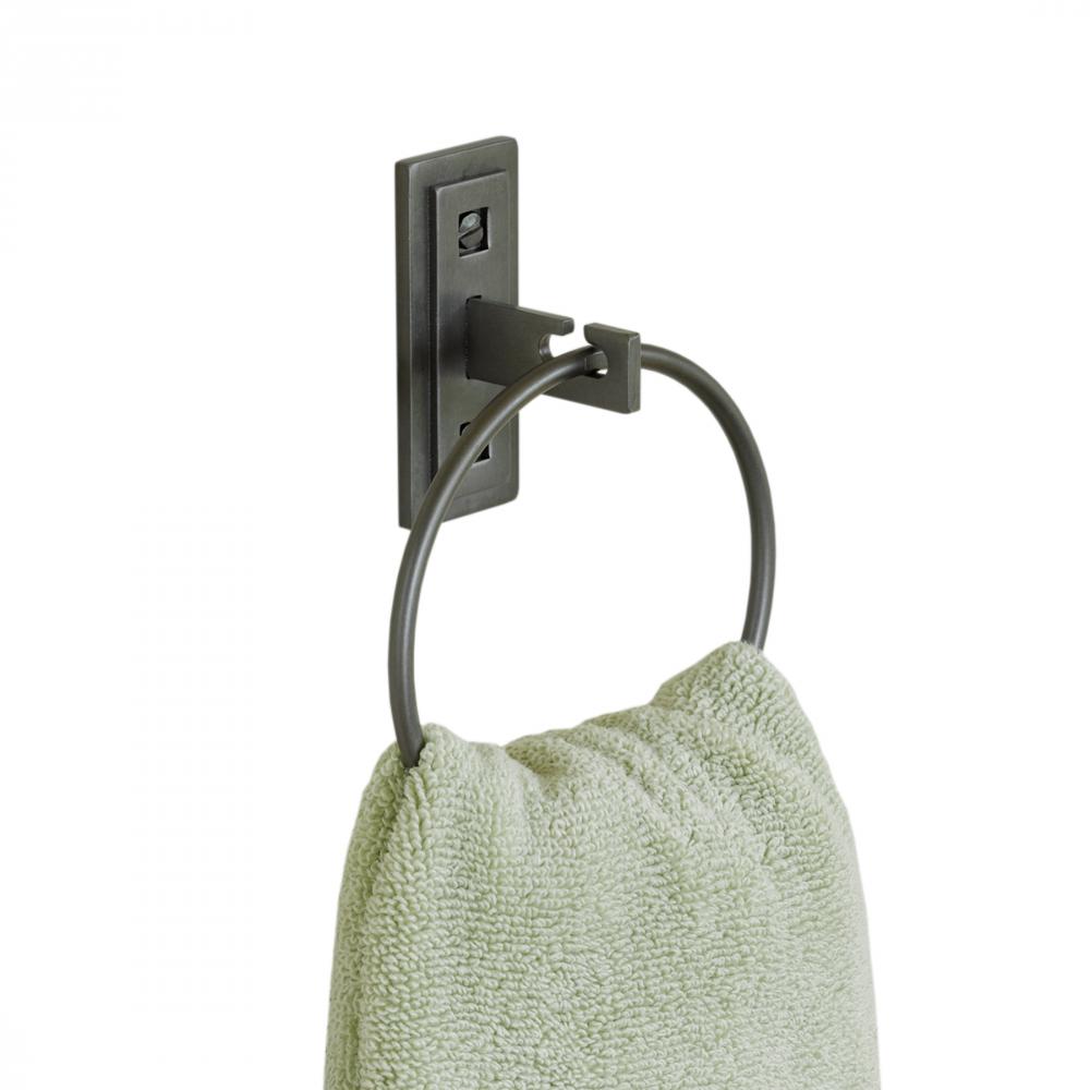 Metra Towel Holder