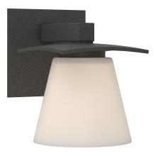 Hubbardton Forge 206601-SKT-20-GG0242 - Wren 1 Light Sconce